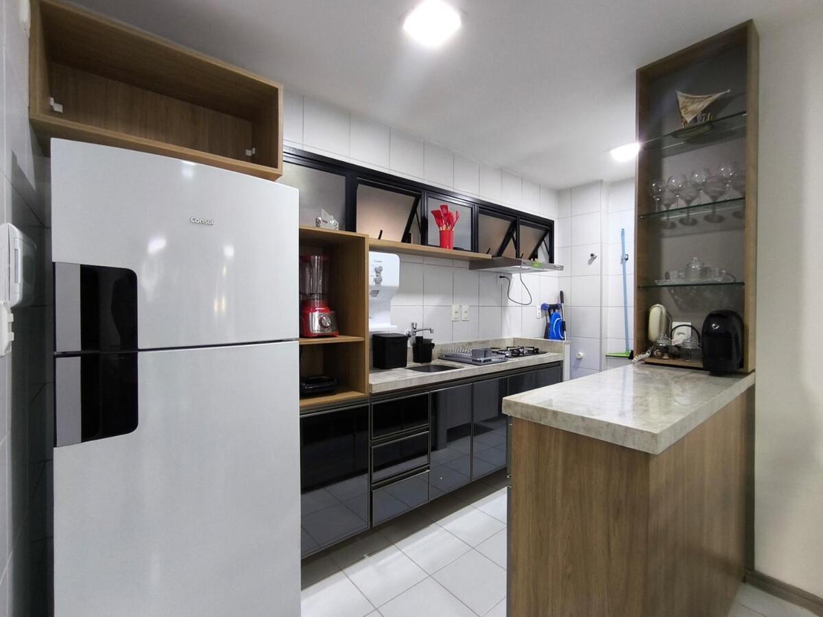 Apartamento Confortavel De 2 Quartos A 100m Da Beira Mar